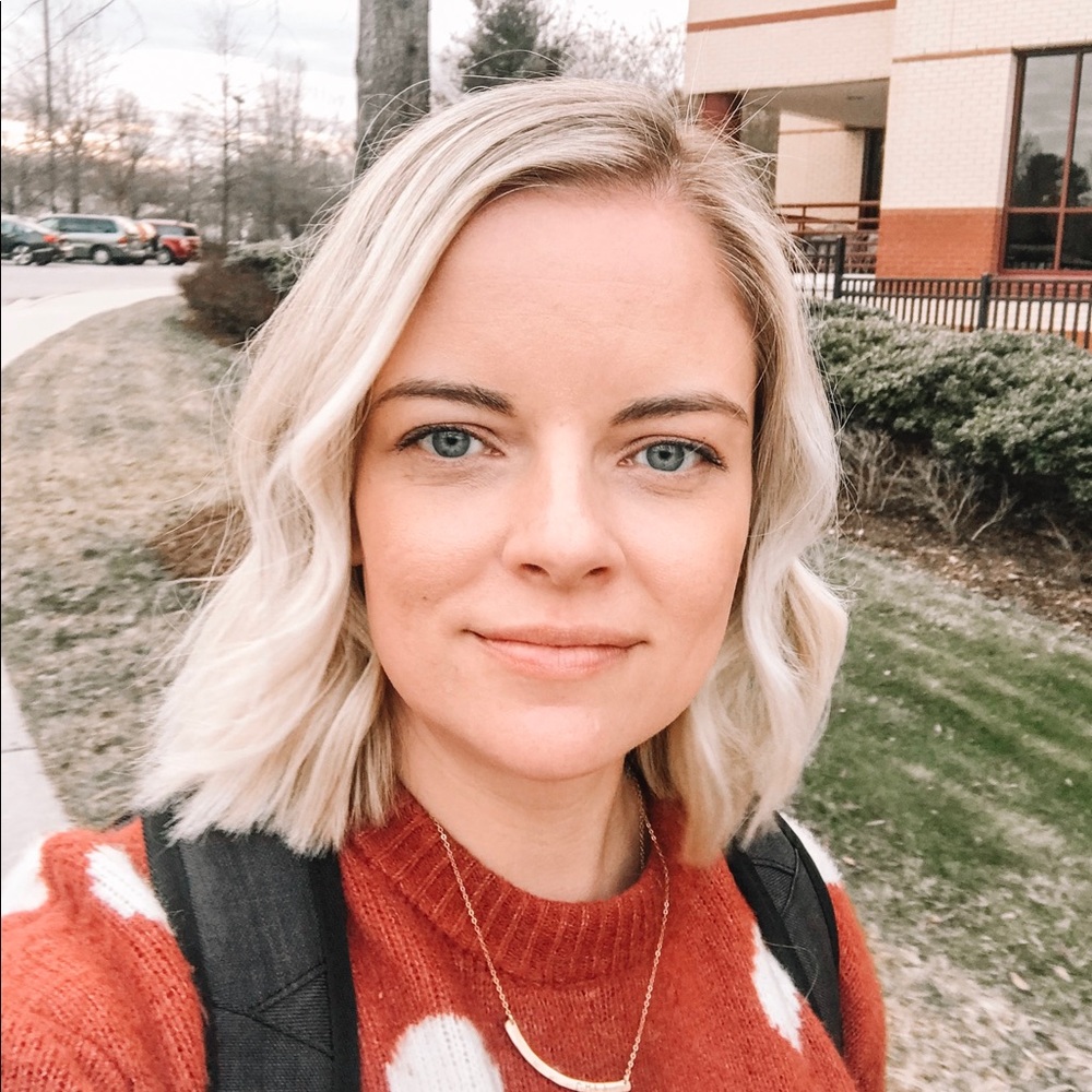 Meet your Posher, Stephanie